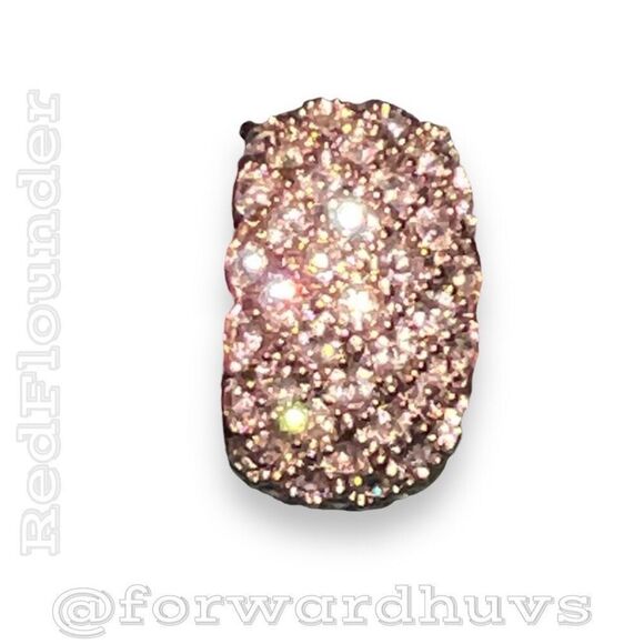 "Glamorous Vintage Hollywood-Style Clip-On Earrings with Sparkling Rhinestones - Picture 3 of 9